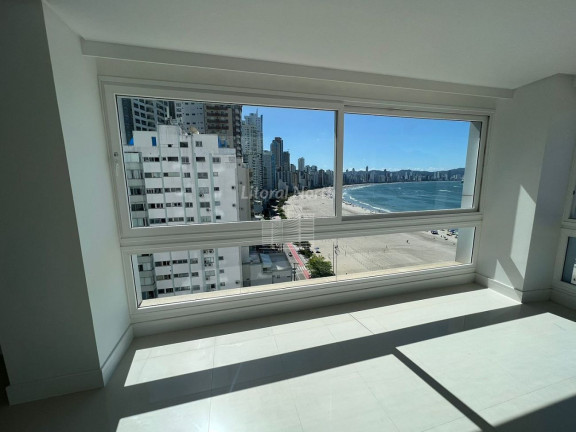 Imagem Apartamento com 3 Quartos à Venda, 157 m² em Barra Sul - Balneário Camboriú Imagem Apartamento com 3 Quartos à Venda, 157 m² em Barra Sul - Balneário Camboriú