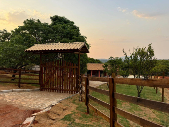 Imagem Chácara com 3 Quartos à Venda, 1 m² em Serra Azul - Mateus Leme