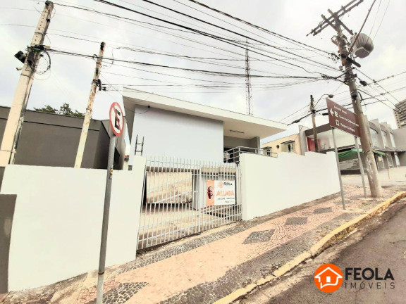 Casa com 3 Quartos para Alugar, 271 m² em Centro - Americana