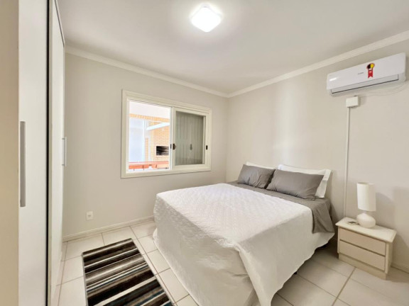 Imagem Casa com 4 Quartos à Venda, 300 m² em Atlantida - Xangri-la