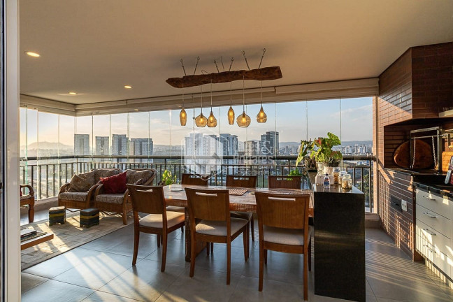 Imagem Apartamento com 3 Quartos à Venda, 168 m² em água Branca - São Paulo Imagem Apartamento com 3 Quartos à Venda, 168 m² em água Branca - São Paulo