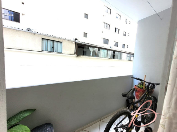 Imagem Apartamento com 2 Quartos à Venda,  em Centro - Balneário Camboriú