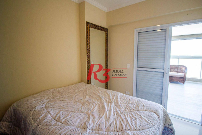 Imagem Apartamento com 3 Quartos à Venda, 134 m² em Embaré - Santos