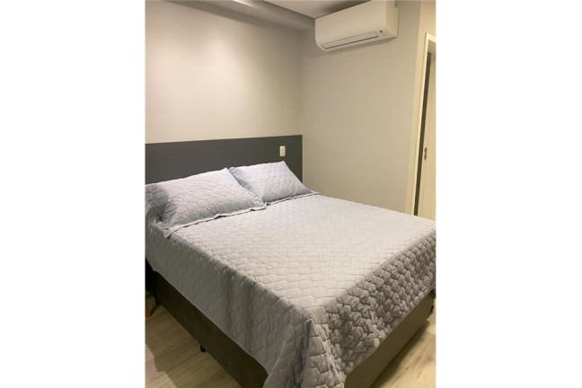 Imagem Imóvel com 1 Quarto à Venda, em Vila Cordeiro - São Paulo Imagem Imóvel com 1 Quarto à Venda, em Vila Cordeiro - São Paulo