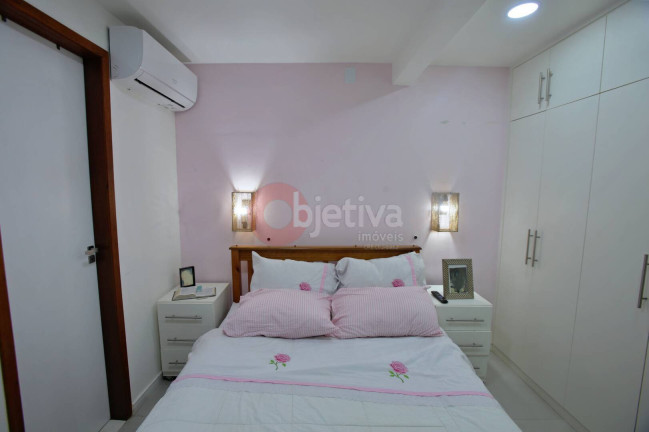 Imagem Casa com 2 Quartos à Venda, 60 m² em Peró - Cabo Frio