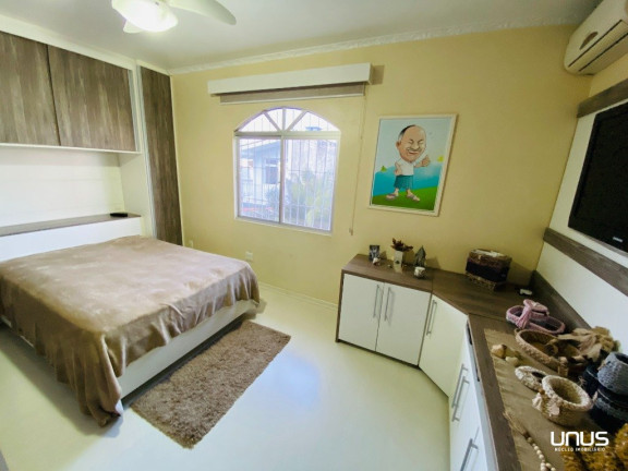 Imagem Casa com 3 Quartos à Venda, 360 m² em Barreiros - São José Imagem Casa com 3 Quartos à Venda, 360 m² em Barreiros - São José