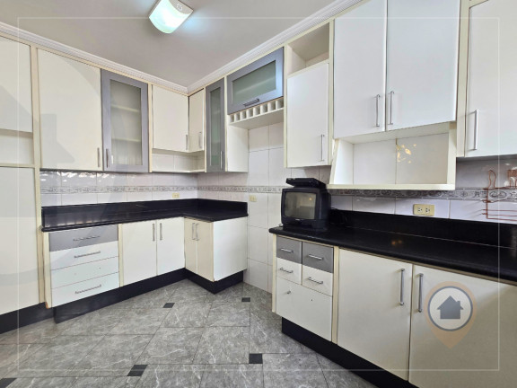 Imagem Casa com 3 Quartos à Venda, 212 m² em Jardim Flor Da Montanha - Guarulhos Imagem Casa com 3 Quartos à Venda, 212 m² em Jardim Flor Da Montanha - Guarulhos