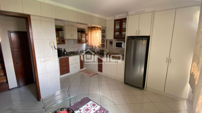 Imagem Casa com 3 Quartos à Venda, 211 m² em Menino Deus - Pato Branco