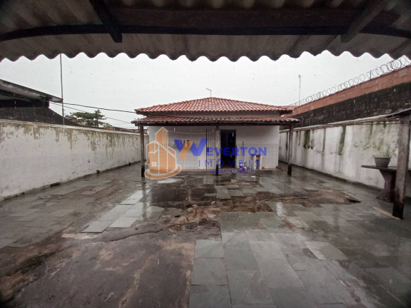 Imagem Casa com 3 Quartos à Venda, 330 m² em Itaguai - Mongaguá Imagem Casa com 3 Quartos à Venda, 330 m² em Itaguai - Mongaguá