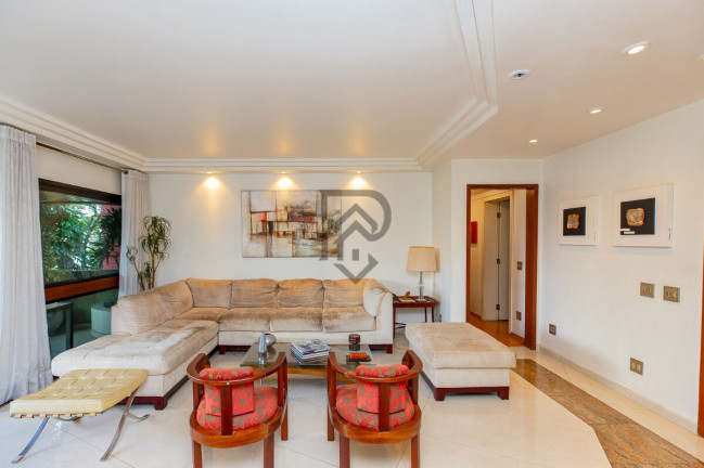 Imagem Apartamento com 4 Quartos à Venda, 200 m² em Moema - São Paulo Imagem Apartamento com 4 Quartos à Venda, 200 m² em Moema - São Paulo