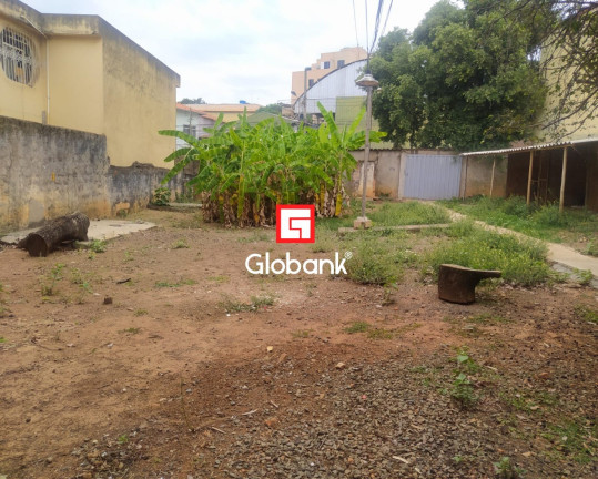 Terreno à Venda, 602 m² em Roxo Verde - Montes Claros