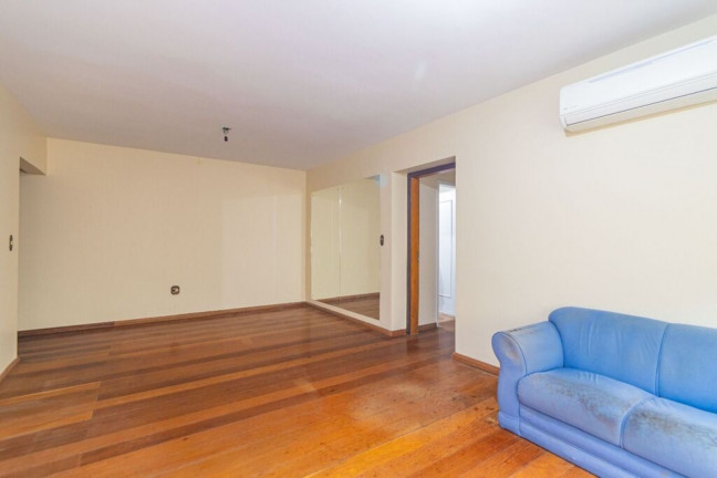 Imagem Imóvel com 3 Quartos à Venda, 104 m² em Auxiliadora - Porto Alegre