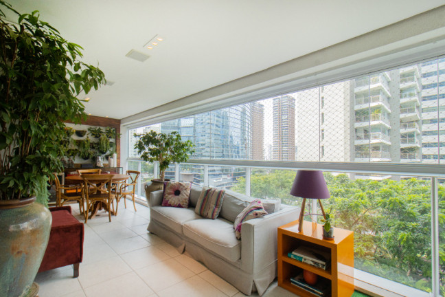 Apartamento com 4 Quartos à Venda, 201 m² em Itaim Bibi - São Paulo