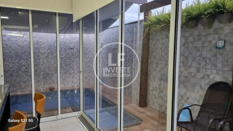 Imagem Casa de Condomínio com 3 Quartos à Venda, 300 m² em Parqville Pinheiros - Aparecida De Goiânia