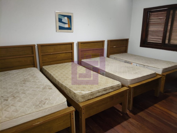 Imagem Sobrado com 5 Quartos à Venda, 1.300 m² em Jardim Virgínia - Guarujá Imagem Sobrado com 5 Quartos à Venda, 1.300 m² em Jardim Virgínia - Guarujá