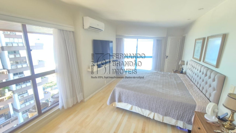 Imagem Imóvel com 4 Quartos à Venda, 310 m² em Barra Da Tijuca - Rio De Janeiro Imagem Imóvel com 4 Quartos à Venda, 310 m² em Barra Da Tijuca - Rio De Janeiro