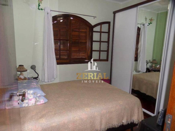 Imagem Sobrado com 3 Quartos à Venda, 244 m² em Santa Paula - São Caetano Do Sul