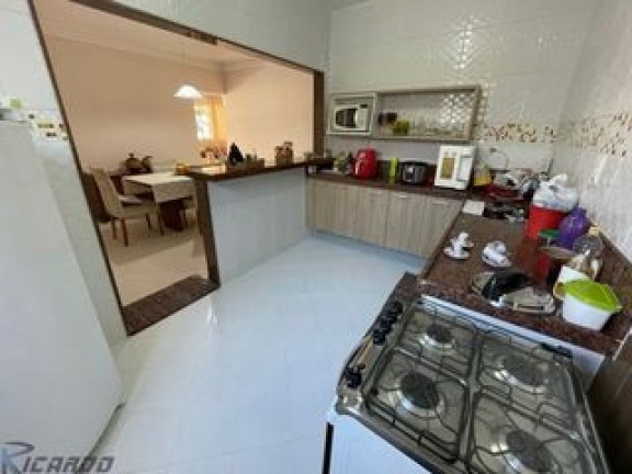Imagem Casa com 3 Quartos à Venda, 360 m² em Itapebussu - Guarapari Imagem Casa com 3 Quartos à Venda, 360 m² em Itapebussu - Guarapari