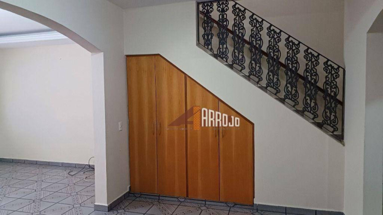Imagem Sobrado com 3 Quartos à Venda, 220 m² em Vila Esperança - São Paulo Imagem Sobrado com 3 Quartos à Venda, 220 m² em Vila Esperança - São Paulo