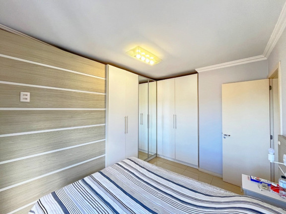 Imagem Apartamento com 2 Quartos à Venda, 62 m² em Centro Histórico - Porto Alegre