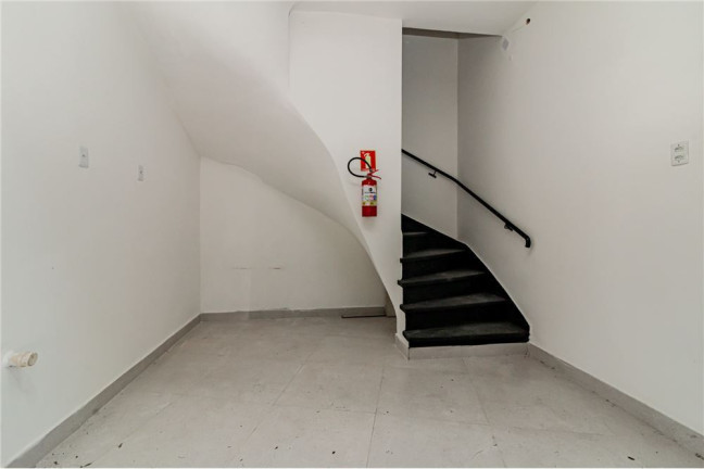 Imagem Sala Comercial à Venda, em Floresta - Porto Alegre Imagem Sala Comercial à Venda, em Floresta - Porto Alegre