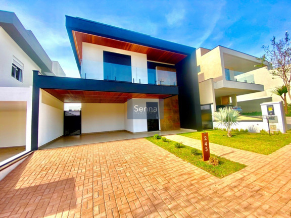 Casa com 3 Quartos à Venda,  em Jardim Novo Mundo - Jundiaí