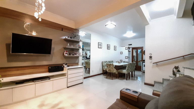 Imagem Sobrado com 3 Quartos à Venda, 172 m² em Nossa Senhora Das Graças - Canoas