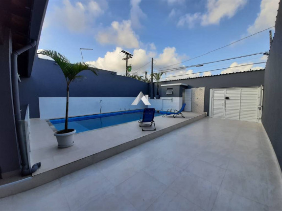 Imagem Sobrado com 5 Quartos à Venda, 340 m² em Balneario Jequitiba - Itanhaem Imagem Sobrado com 5 Quartos à Venda, 340 m² em Balneario Jequitiba - Itanhaem