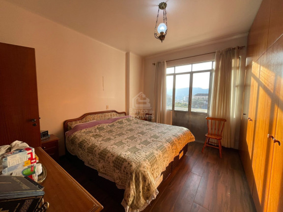 Imagem Apartamento com 2 Quartos à Venda, 103 m² em Centro - Santa Maria