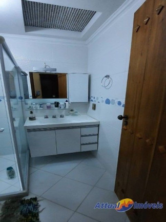 Imagem Casa com 5 Quartos à Venda, 211 m² em Alto - Teresópolis