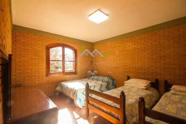 Imagem Casa com 3 Quartos à Venda, 192 m² em Vila Siomara - Campos Do Jordão Imagem Casa com 3 Quartos à Venda, 192 m² em Vila Siomara - Campos Do Jordão