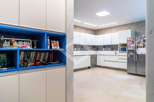 Imagem Casa com 4 Quartos à Venda, 595 m² em Humaitá - Rio De Janeiro