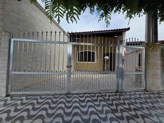 Casa com 3 Quartos à Venda,  em Solemar - Praia Grande