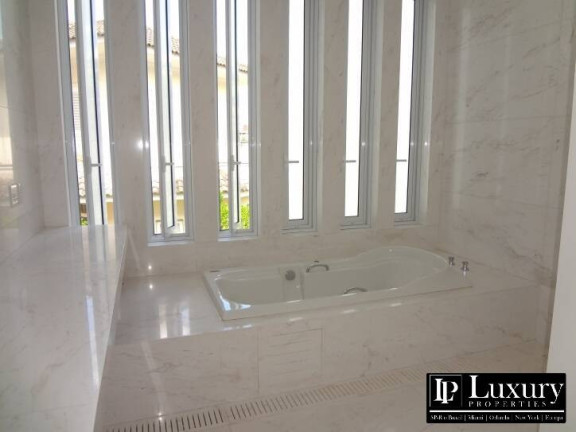 Imagem Casa de Condomínio com 5 Quartos à Venda, 1 m² em Morumbi - São Paulo Imagem Casa de Condomínio com 5 Quartos à Venda, 1 m² em Morumbi - São Paulo