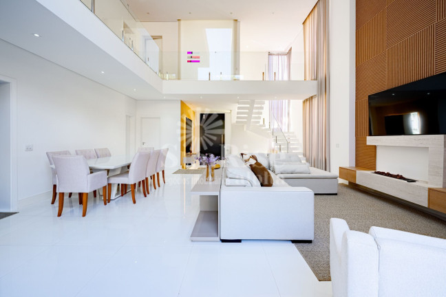 Imagem Casa com 3 Quartos à Venda, 376 m² em Alphaville - Santana De Parnaíba Imagem Casa com 3 Quartos à Venda, 376 m² em Alphaville - Santana De Parnaíba