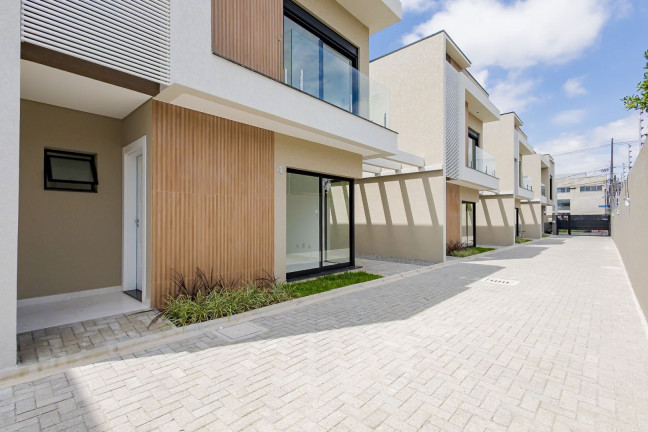 Imagem Casa com 3 Quartos à Venda, 119 m² em Hauer - Curitiba