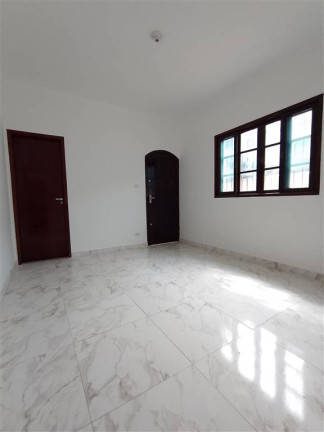 Imagem Casa com 2 Quartos à Venda, 70 m² em Balneario Maracana - Praia Grande Imagem Casa com 2 Quartos à Venda, 70 m² em Balneario Maracana - Praia Grande