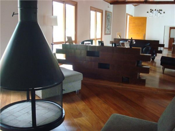 Imagem Casa com 5 Quartos à Venda, 919 m² em Chácara Santa Lúcia - Carapicuíba Imagem Casa com 5 Quartos à Venda, 919 m² em Chácara Santa Lúcia - Carapicuíba