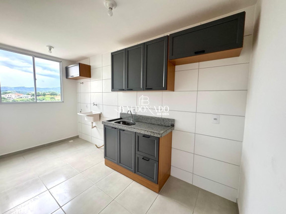 Apartamento com 2 Quartos para Alugar, 58 m² em Pires - Extrema
