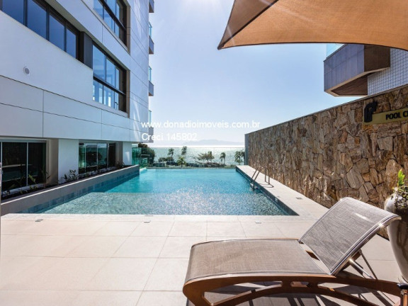 Imagem Apartamento com 3 Quartos à Venda, 249 m² em Centro - Florianópolis