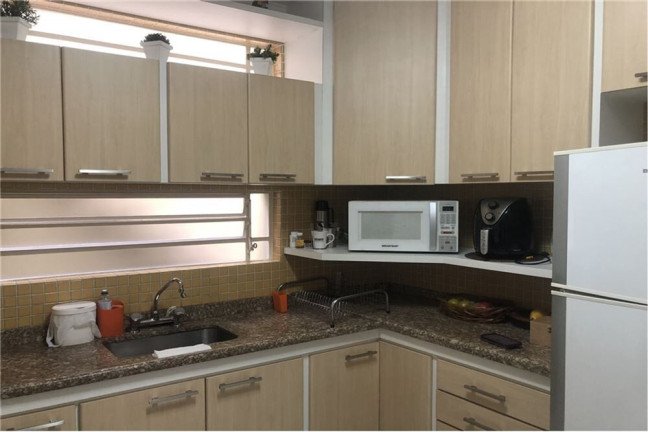 Imagem Casa com 3 Quartos à Venda, 150 m² em Vila Canero - São Paulo