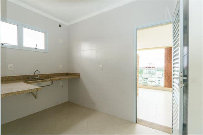 Imagem Imóvel com 3 Quartos à Venda, em Enseada - Guarujá Imagem Imóvel com 3 Quartos à Venda, em Enseada - Guarujá