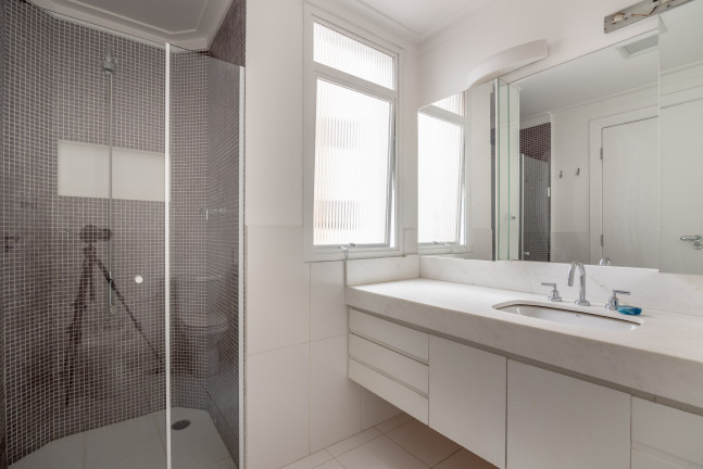 Imagem Imóvel com 4 Quartos à Venda, 260 m² em Vila Nova Conceição - São Paulo Imagem Imóvel com 4 Quartos à Venda, 260 m² em Vila Nova Conceição - São Paulo