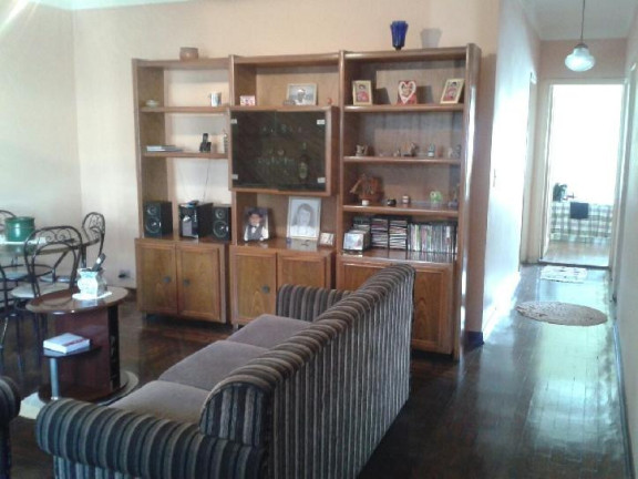 Imagem Casa à Venda, em Vila Maria Helena - Carapicuíba Imagem Casa à Venda, em Vila Maria Helena - Carapicuíba