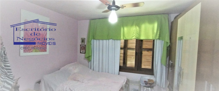 Imagem Casa com 4 Quartos à Venda, 250 m² em Agronomia - Porto Alegre