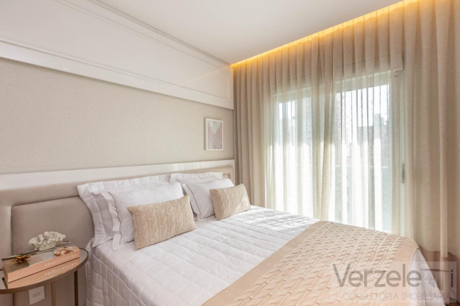 Imagem Apartamento com 3 Quartos à Venda, 308 m² em Centro - Balneário Camboriú Imagem Apartamento com 3 Quartos à Venda, 308 m² em Centro - Balneário Camboriú