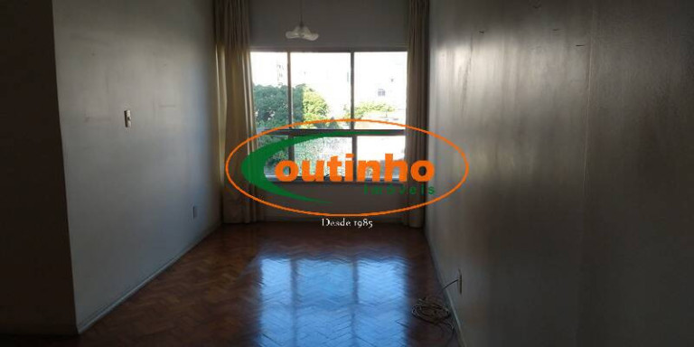 Imagem Apartamento com 2 Quartos à Venda, 70 m² em Tijuca - Rio De Janeiro
