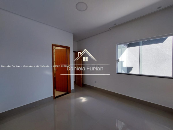 Imagem Casa de Condomínio com 3 Quartos à Venda, 115 m² em Condomínio Terras De São Francisco - Sorocaba Imagem Casa de Condomínio com 3 Quartos à Venda, 115 m² em Condomínio Terras De São Francisco - Sorocaba