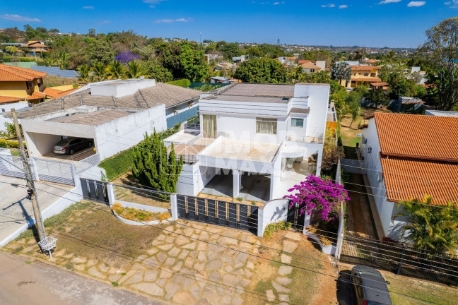 Imagem Casa com 5 Quartos à Venda, 767 m² em Lago Sul - Brasília Imagem Casa com 5 Quartos à Venda, 767 m² em Lago Sul - Brasília
