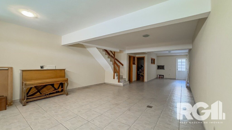 Imagem Casa com 4 Quartos à Venda, 282 m² em Chácara Das Pedras - Porto Alegre